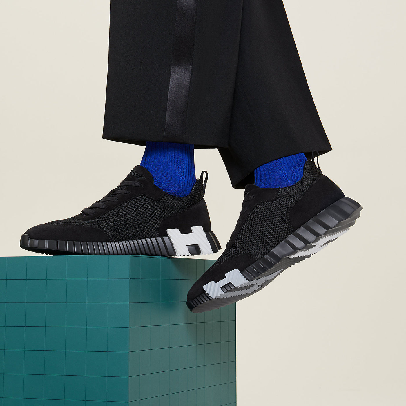 Hermes Bouncing Sneakers Black White